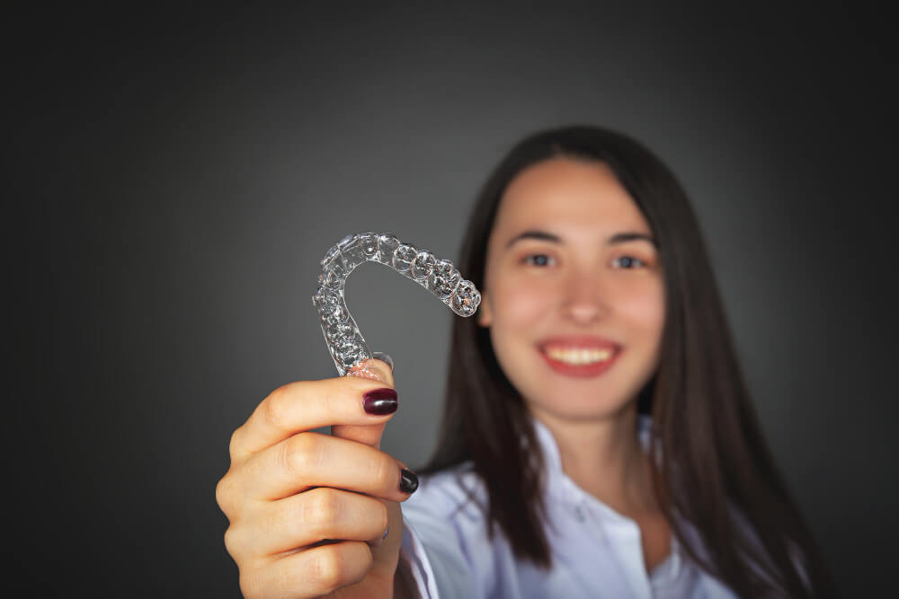 כמה עולה אינויזליין